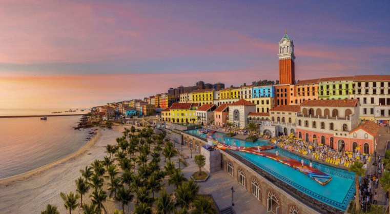 kh&aacute;ch sạn la festa ph&uacute; quốc