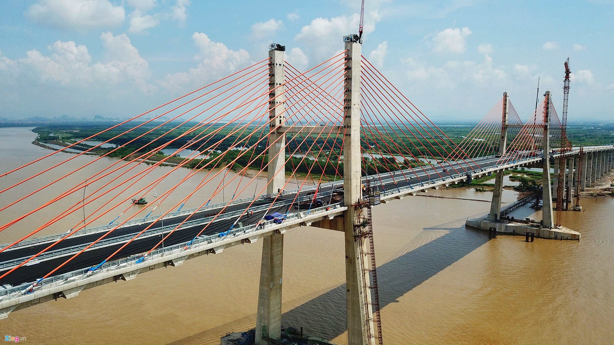 c&acirc;̀u bạch đằng