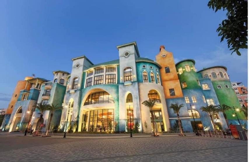 sun signature gallery