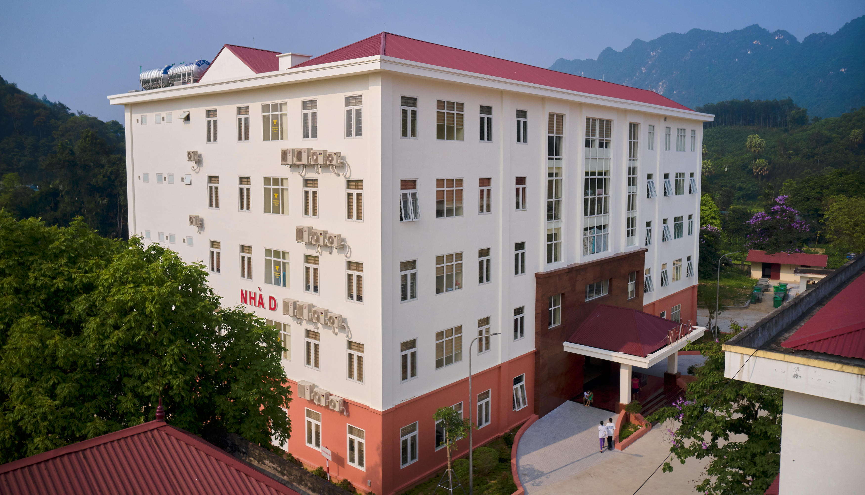 t&ograve;a kh&aacute;m chữa bệnh sun group định h&oacute;a